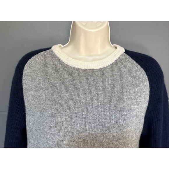 Ann Mashburn Size S Cashmere Sweater Womens  Blue Gray Cream Crew Neck Pullover - Picture 6 of 10